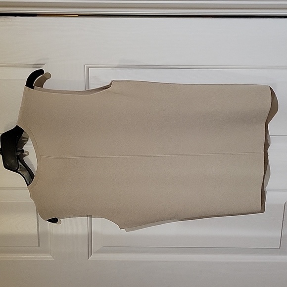 Anne Klein Sleeveless V-Neck Sweater - Picture 3 of 14